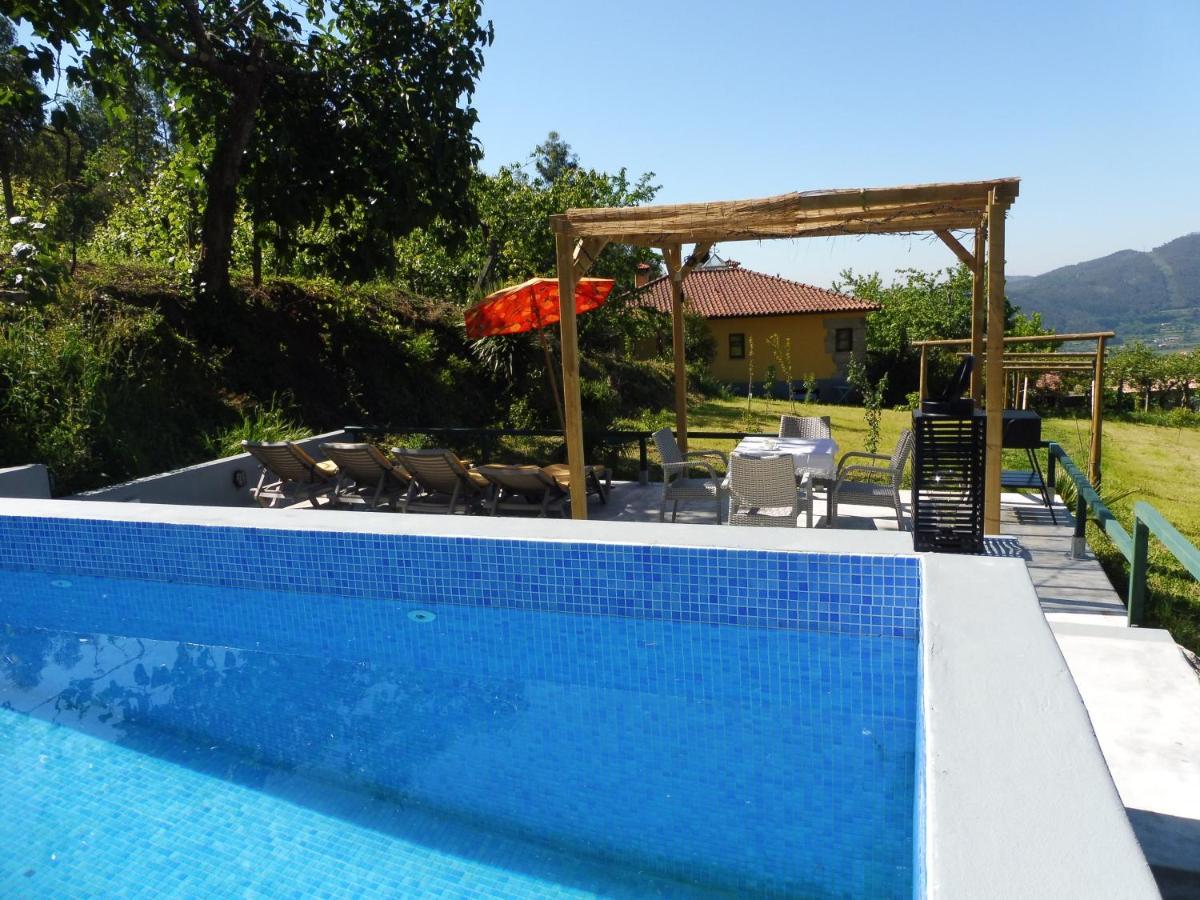 Quinta Da Tapada Apartment Longos Exterior photo
